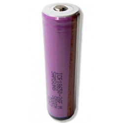 Button Top Samsung Li-ion 18650 Rechargeable Cell: 3.7V 2600mAh, PCB Protected)